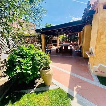 Vila L'oasi Sarda San Teodoro (Sardinia)
